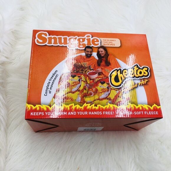 New Snuggie Flamin'‎ Hot Cheetos 71" X 54" Blanket w Sleeves Christmas Gift 2023 - Picture 6 of 6